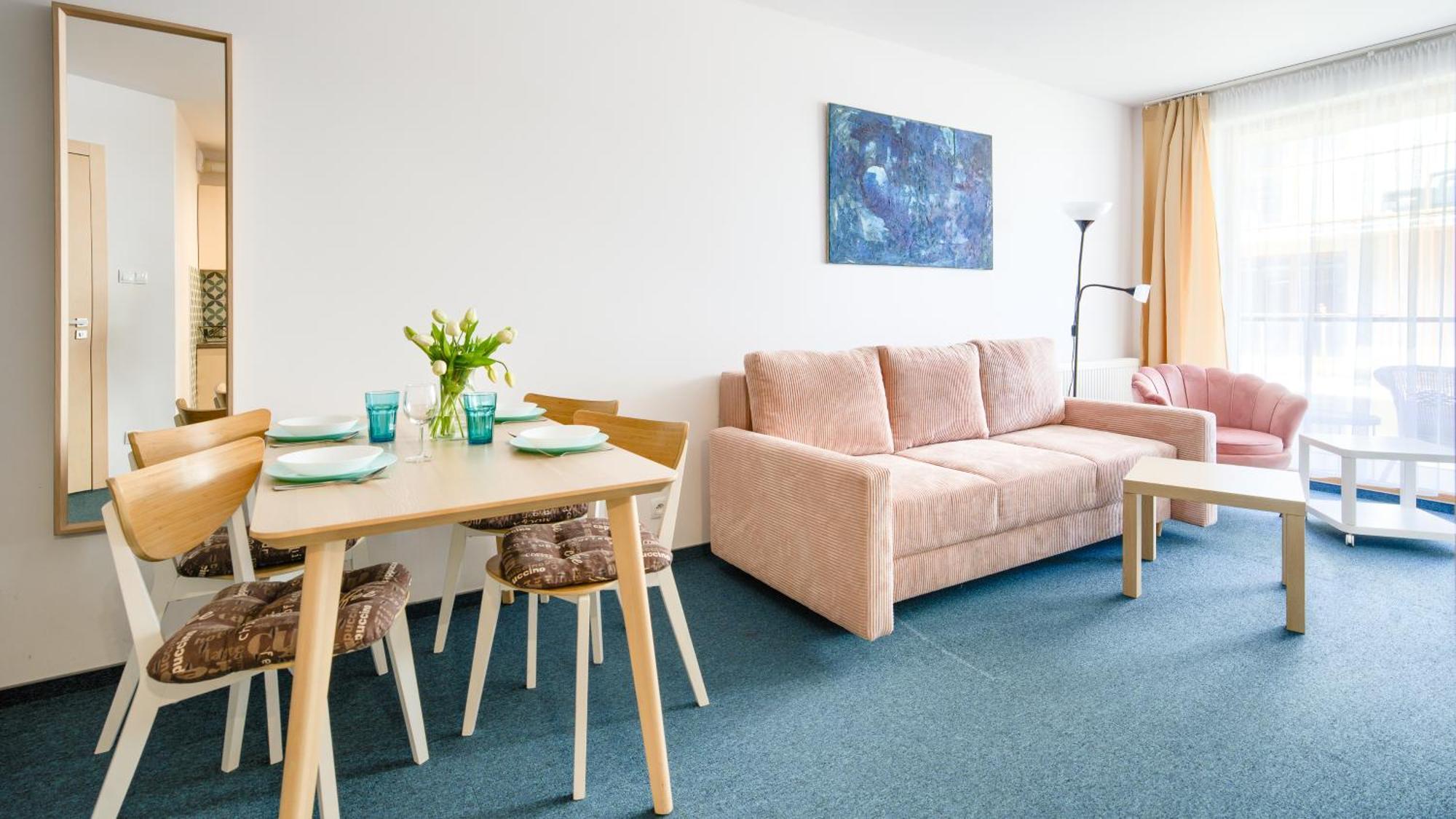 Apartamenty Sun & Snow Kolobrzeg Resorts Z Basenem ภายนอก รูปภาพ