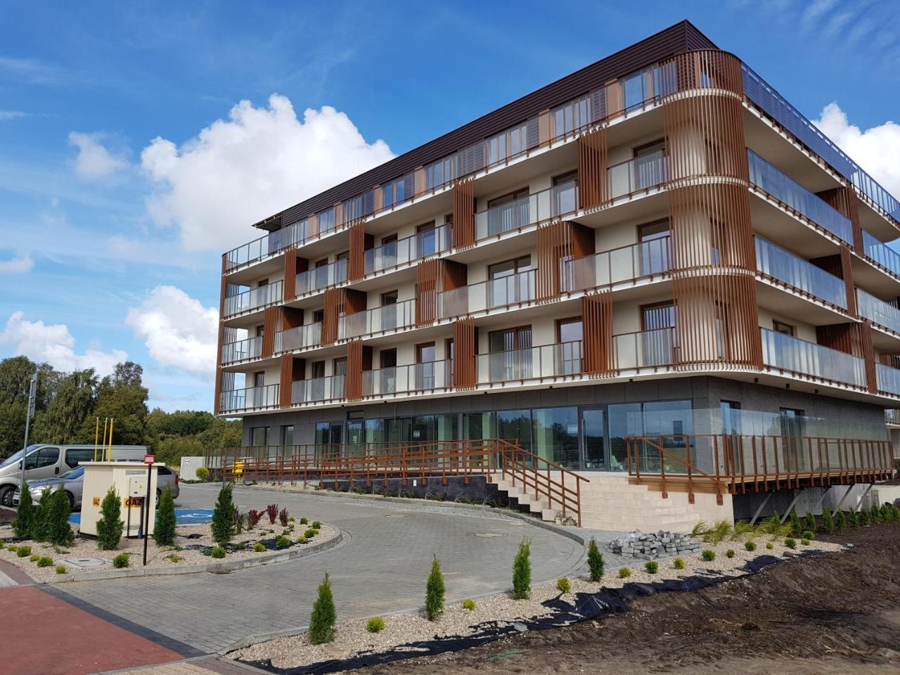 Apartamenty Sun & Snow Kolobrzeg Resorts Z Basenem ภายนอก รูปภาพ
